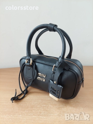 Луксозна чанта MiuMiu -IM-D45E, снимка 3 - Чанти - 43111009