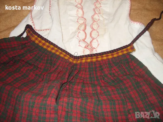 стари народни женски носии 1950/60 г, снимка 9 - Други ценни предмети - 56227869