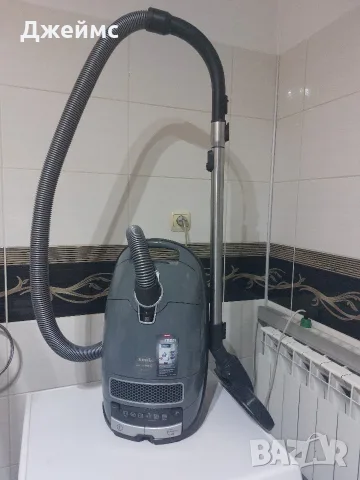 Прахосмукачка Miele Complete C3 Select Powerline 