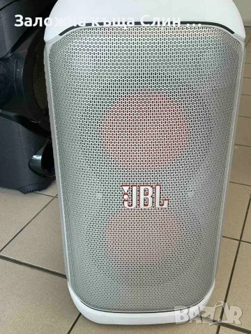 Аудио система JBL partybox 320 , снимка 3 - Bluetooth тонколони - 56416792