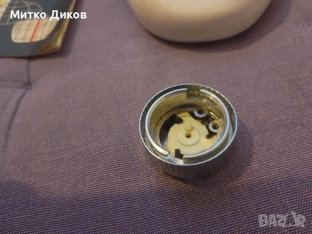 Ленинград СССР винтидж нова механична самобръсначка Ленинград в кутия с инструкция с тример и шейвър, снимка 4 - Електрически самобръсначки - 56168790