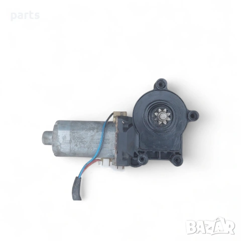 Моторче Предно Дясно Стъкло Ровър 600 - 620 - 400 - Хонда Акорд - 191396000