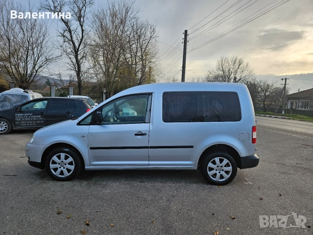 VW Caddy Life 1.9 TDi 2005,в отлично състояние. , снимка 3 - Автомобили и джипове - 52685732