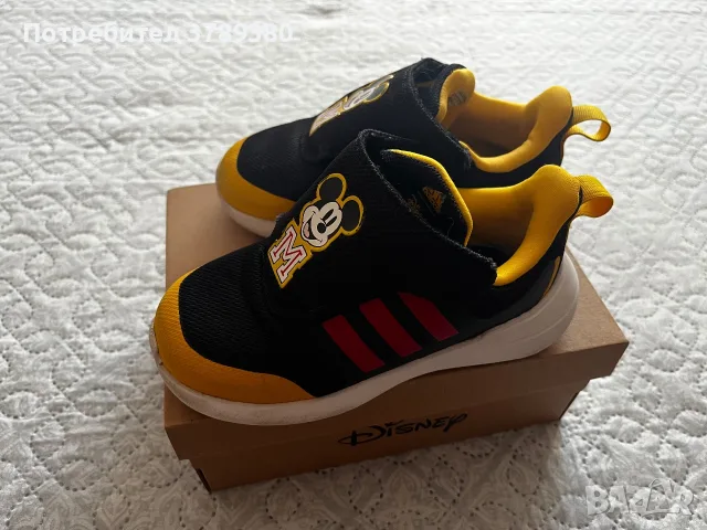 Маратонки Disney на  adidas, номер 26,5 , снимка 2 - Детски маратонки - 55783435