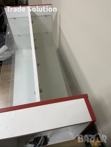 Продавам витрина етажерка, снимка 3 - Етажерки - 42690245