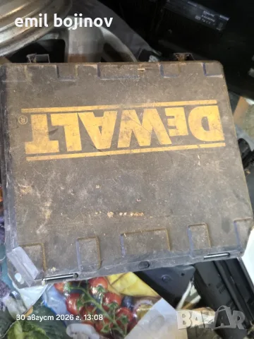 DEWALT гайковерт, снимка 3 - Винтоверти - 55876893