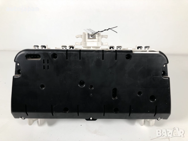 Километраж Toyota Corolla Verso 2.2 D-CAT 177кс 2007г  , снимка 2 - Части - 51921879