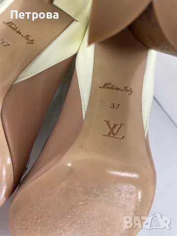 Louis Vuitton Кожени обувки на ток 37 Оригинал, снимка 13 - Дамски обувки на ток - 55846993