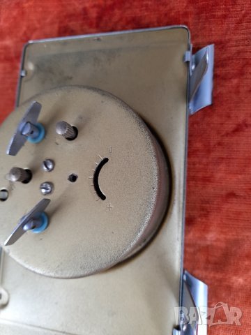 Стар механичен будилник , снимка 10 - Антикварни и старинни предмети - 42376773