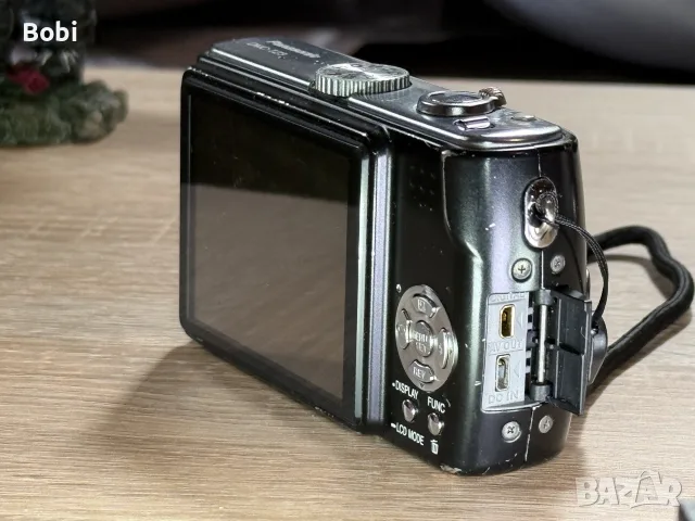 Panasonic Lumix DMC-TZ3 Y2K, снимка 10 - Фотоапарати - 56270278