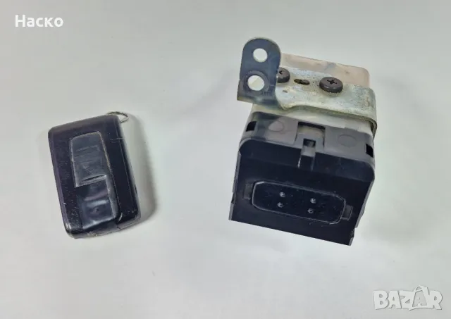 Ключ Рибка с Гълтач Тойота Корола Версо Toyota Corolla Verso