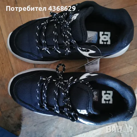 Нови обувки DC, размер 37.5, снимка 3 - Дамски ежедневни обувки - 48824632