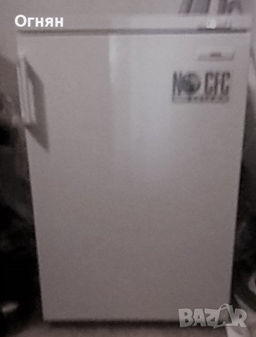 Вертикален фризер Зануси, снимка 1