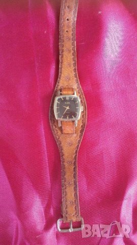 Стар Дамски Механичен-слава, снимка 3 - Антикварни и старинни предмети - 13855960