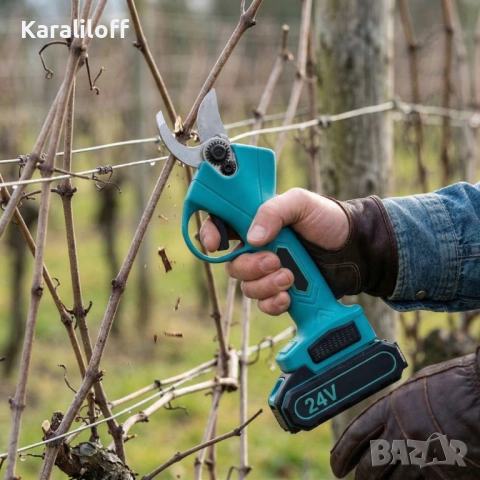 Акумулаторна безчеткова ножица в комплект с 2 батерии и куфар - компактна и прецизна, снимка 2 - Моторни триони/резачки - 53970630