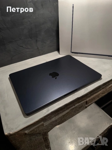 4 cycle! КАТО ЧИСТО НОВ Macbook Air M4 Midnight 13", снимка 2 - Лаптопи за дома - 54209229