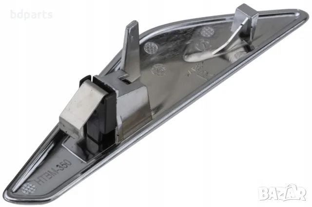 Лайстна за преден десен калник на BMW X3 F25, X4 F26, снимка 2 - Части - 56141605