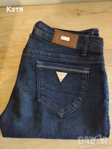 Дамски дънки Guess 29 номер