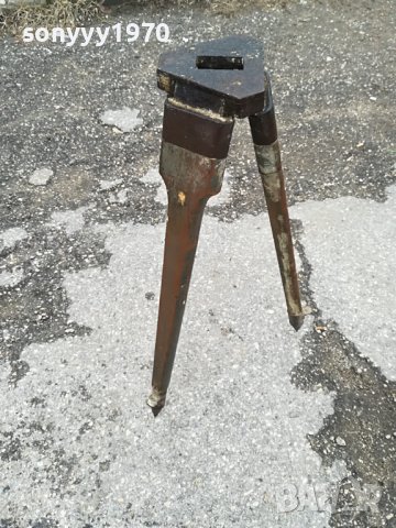 ПОРЪЧАНА-стара тринога-дърво и метал 1401231736, снимка 2 - Антикварни и старинни предмети - 39305288