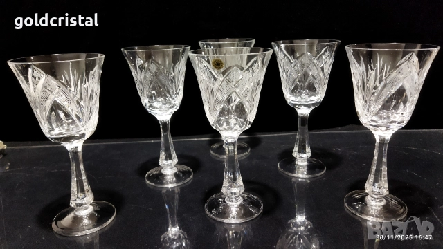 Кристални чаши Зорница , снимка 5 - Антикварни и старинни предмети - 36553504