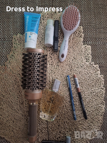 четки за коса и козметика Нови, снимка 3 - Аксесоари за коса - 52174598