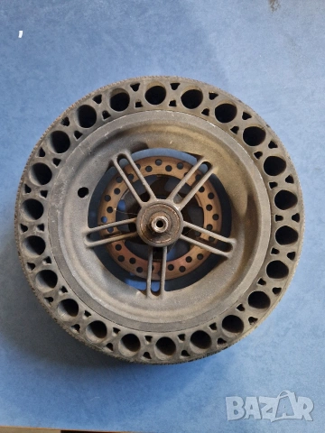 xiomi задна джанта с гума, снимка 2 - Други спортове - 53259361