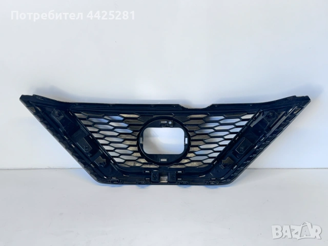 решетка радиаторна Nissan Qashqai 2017-2021 г. #1074V. 62310HV3, снимка 3 - Части - 54157593