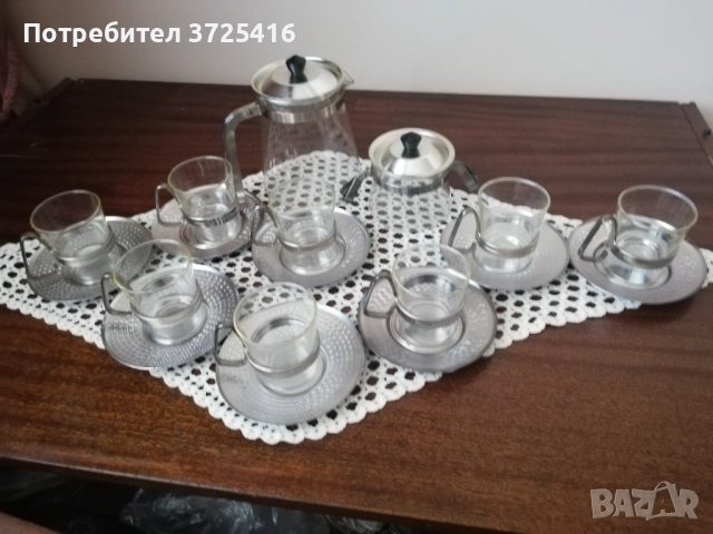 Сервиз за кафе 8 броя чаши и чинийки с каничка и захарница