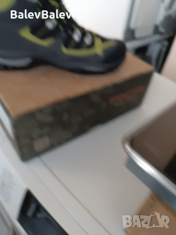 Туристически обувки , снимка 4 - Други - 54287556