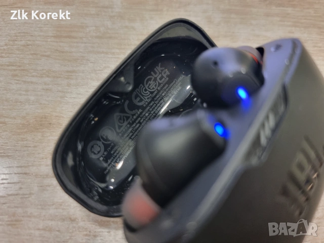 Слушалки JBL с активно шумопотискане, снимка 3 - Безжични слушалки - 54137207