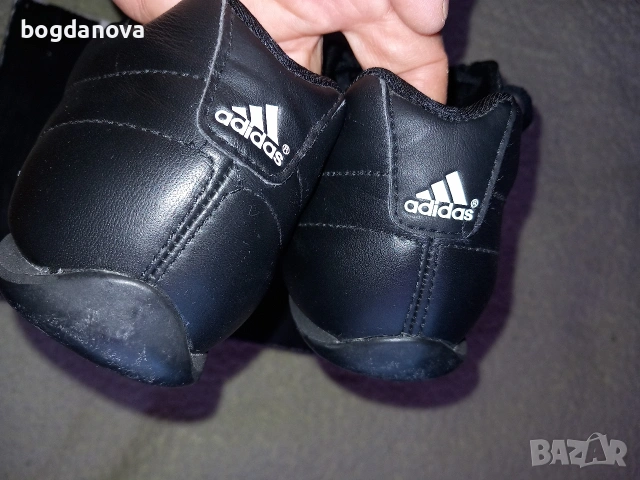 Нови оригинални маратонки Adidas, снимка 5 - Маратонки - 53992683