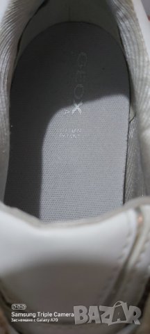 GEOX 41 номер оригинални сникърси , снимка 3 - Кецове - 34551400