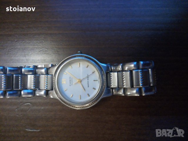 Дамски часовник CASIO, снимка 2 - Друга електроника - 30755847