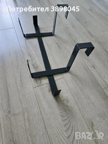 Цветарник метален за балкон/тераса, снимка 2 - Саксии и кашпи - 51234224