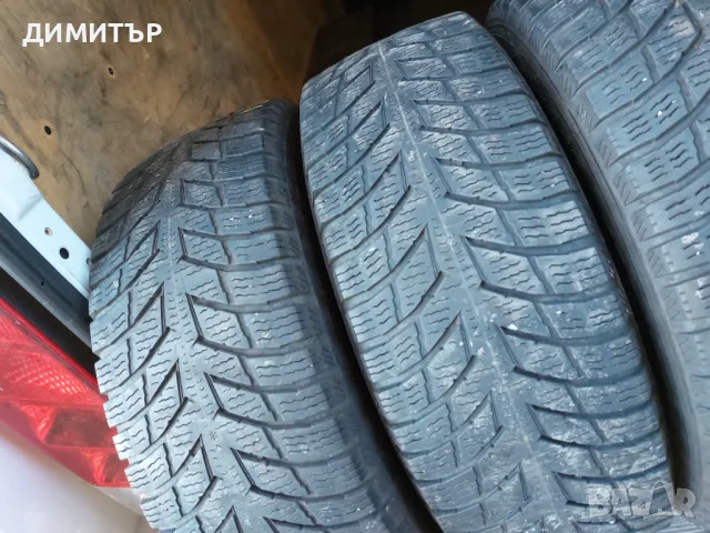 4бр.зимни NOKIAN 235/65/16C 121R DOT 3421, снимка 2 - Гуми и джанти - 48597895