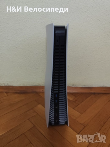 Playstation 5 Disc Edition КАТО НОВ !!!, снимка 3 - PlayStation конзоли - 52586308