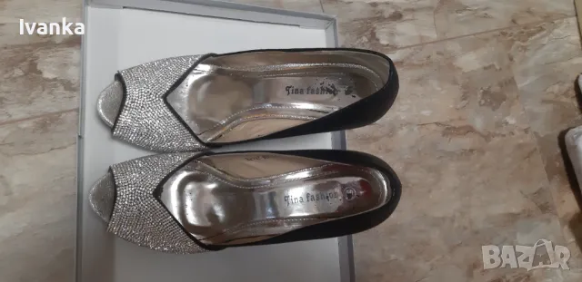 Дамски официални обувки с висок ток 