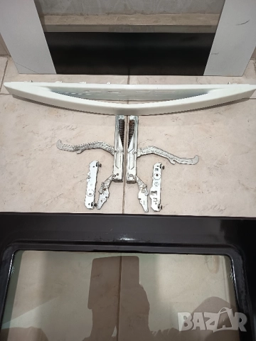 Готварска печка индезит mod: K6M5 части 5 вида Б, снимка 4 - Печки, фурни - 51804532