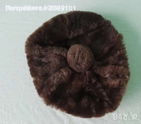 Дамска зимна шапка