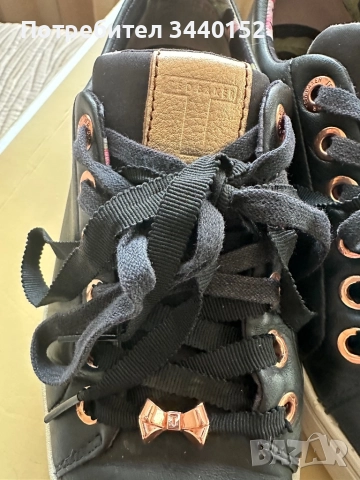 Сникърси, снимка 2 - Маратонки - 51633426