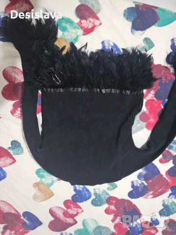 Черна блуза с пера пуловер 