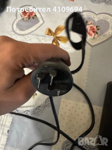 Зарядно Bosch за електрически велосипед , снимка 2 - Части за велосипеди - 53930435