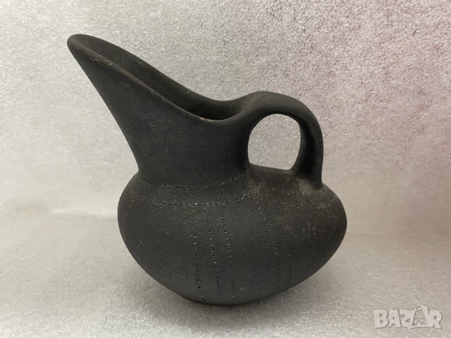 Черна Керамична Вазичка, снимка 2 - Вази - 51130617