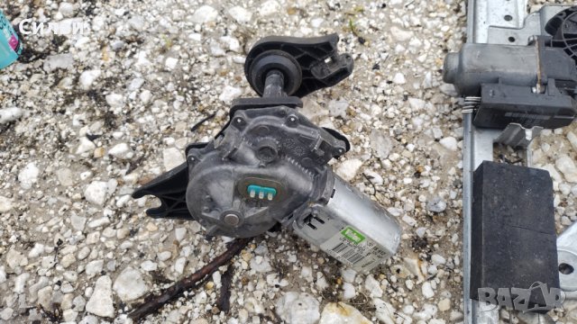 Моторче за задна чистачка от Рено Меган 2 Комби 03-12г. за Renault Megane II Valeo, снимка 1