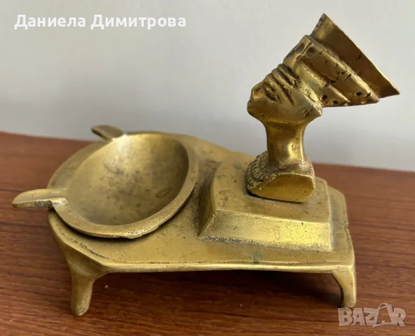 Лят месингов пепелник , снимка 4 - Антикварни и старинни предмети - 49429494