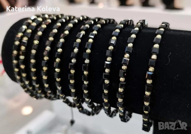 Гривна със златни14к топчета, снимка 12 - Бижутерийни комплекти - 52793490