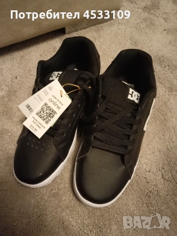 Нови Dc обувки, снимка 4 - Спортни обувки - 53157690