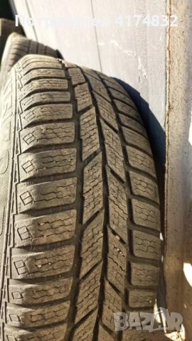 зимни гуми с джанти 175/70/14, снимка 3 - Гуми и джанти - 52538149