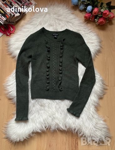 Къс пуловер, снимка 1 - Блузи с дълъг ръкав и пуловери - 31154653