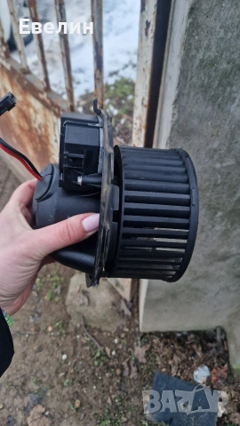 вентилатор парно от VW Touran 2006г , снимка 4 - Части - 53214530